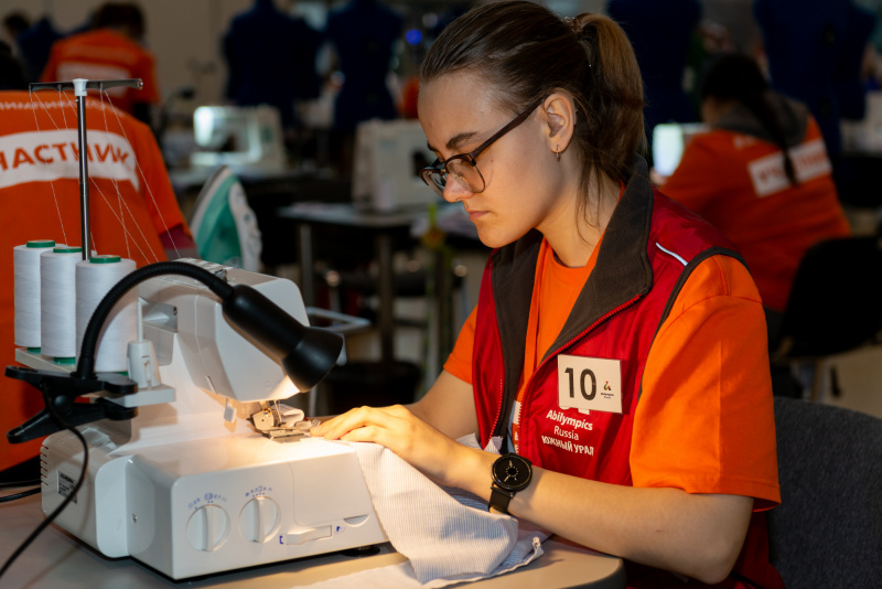 Более 12 000 человек проходят отбор для участия в региональных чемпионатах «Абилимпикс»