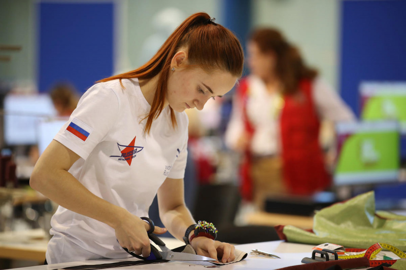 НА ВЫСТАВКЕ COLLECTION PREMIER MOSCOW СОСТОИТСЯ ТРЕНИРОВКА НАЦИОНАЛЬНОЙ СБОРНОЙ WORLDSKILLS RUSSIA ПО КОМПЕТЕНЦИИ «ТЕХНОЛОГИИ МОДЫ»