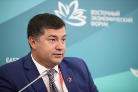 РОБЕРТ УРАЗОВ: ОКРУГУ С ОПЕРЕЖАЮЩИМИ ТЕМПАМИ РАЗВИТИЯ НУЖНЫ ОПЕРЕЖАЮЩИЕ СИСТЕМЫ ПОДГОТОВКИ СПЕЦИАЛИСТОВ