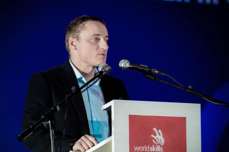 АЛЕКСЕЙ ТЫМЧИКОВ: НАЦИОНАЛЬНАЯ СБОРНАЯ WORLDSKILLS - ОБРАЗОВАТЕЛЬНЫЙ СПЕЦНАЗ ДЛЯ СОЗДАНИЯ ПРИНЦИПИАЛЬНО НОВОЙ СИСТЕМЫ ПРОФЕССИОНАЛЬНОЙ ПОДГОТОВКИ