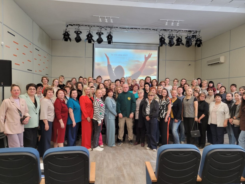 Возможности оказания психологической помощи детям участников СВО обсудили в Хабаровском крае