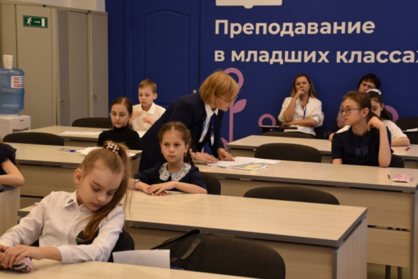 Центр подготовки педагогических кадров обустроят в регионе
