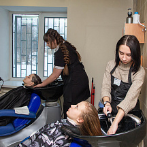 Процедура независимой оценки квалификаций: - Парикмахер (КГА ПОУ ХТК)  25.01.2019 г.