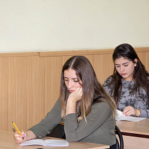 Процедура независимой оценки квалификаций: - Агент по приему и обработке заказов на экскурсии - Горничная