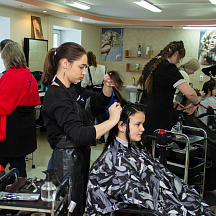 Процедура независимой оценки квалификаций: - Парикмахер (КГА ПОУ ХТК)  25.01.2019 г.